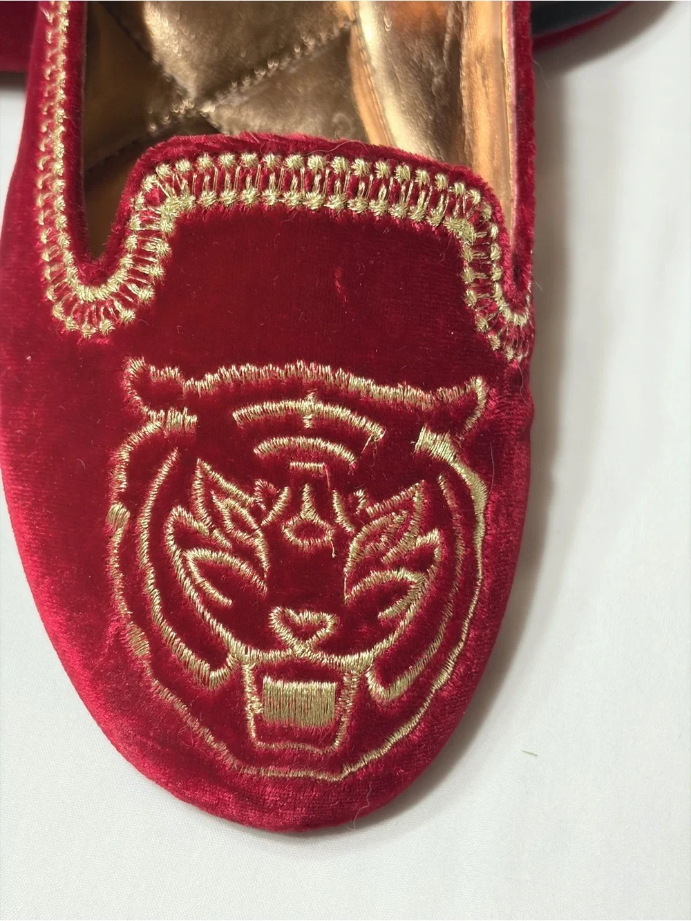 Red Velvet Embroidered Tiger Loafers - Women's size 9 FABULOUS!